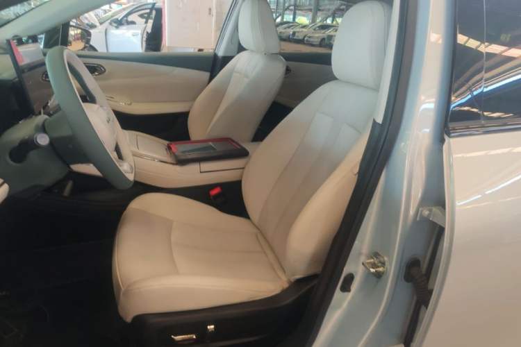 Used AION S MAX 2024 70 Star Edition Interior 4