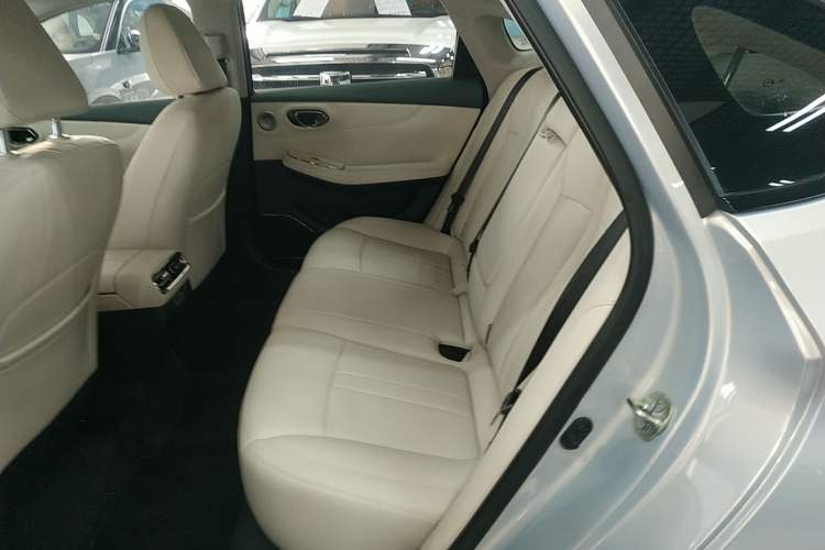 Used AION S MAX 2024 80 Xinghan Edition Ternary Lithium Interior 4