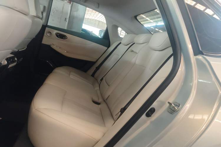 Used AION S MAX 2024 70 Star Edition Interior 4