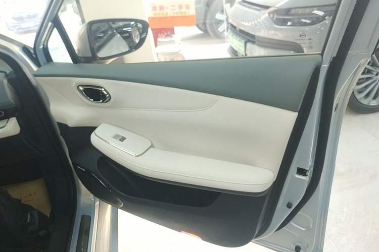Used AION S MAX 2024 80 Xinghan Edition Ternary Lithium Interior 5