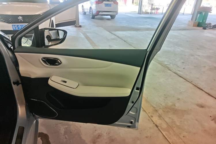 Used AION S MAX 2024 70 Star Edition Interior 5