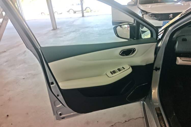 Used AION S MAX 2024 70 Star Edition Interior 7