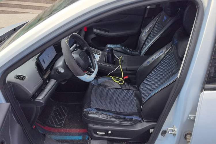 Used AION S MAX 2024 70 Star Edition 54.6 kWh Left Front Seat