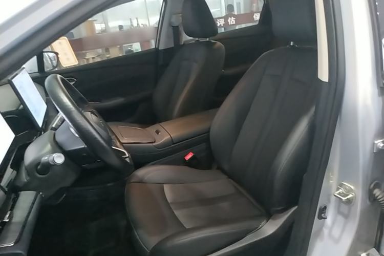 Used AION S MAX 2024 70 Star Edition 54.6 kWh Left Front Seat