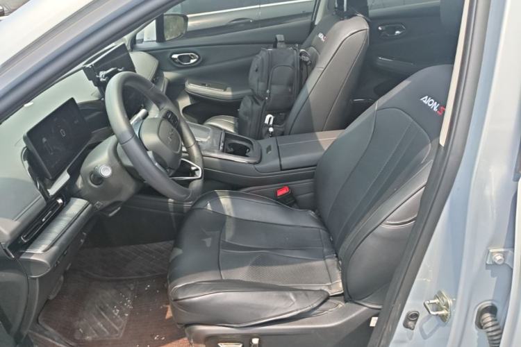 Used AION S MAX 2024 70 Star Edition 54.6 kWh Left Front Seat