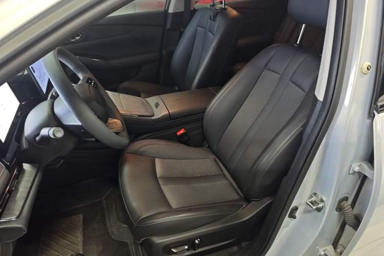 Used AION S MAX 2024 80 Star Edition Ternary Lithium Left Front Seat