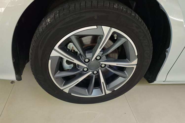 Used AION S MAX 2024 70 Star Edition Left Front Wheel Hub