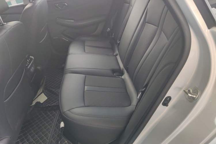 Used AION S MAX 2024 70 Star Edition 54.6 kWh Left Rear Seat