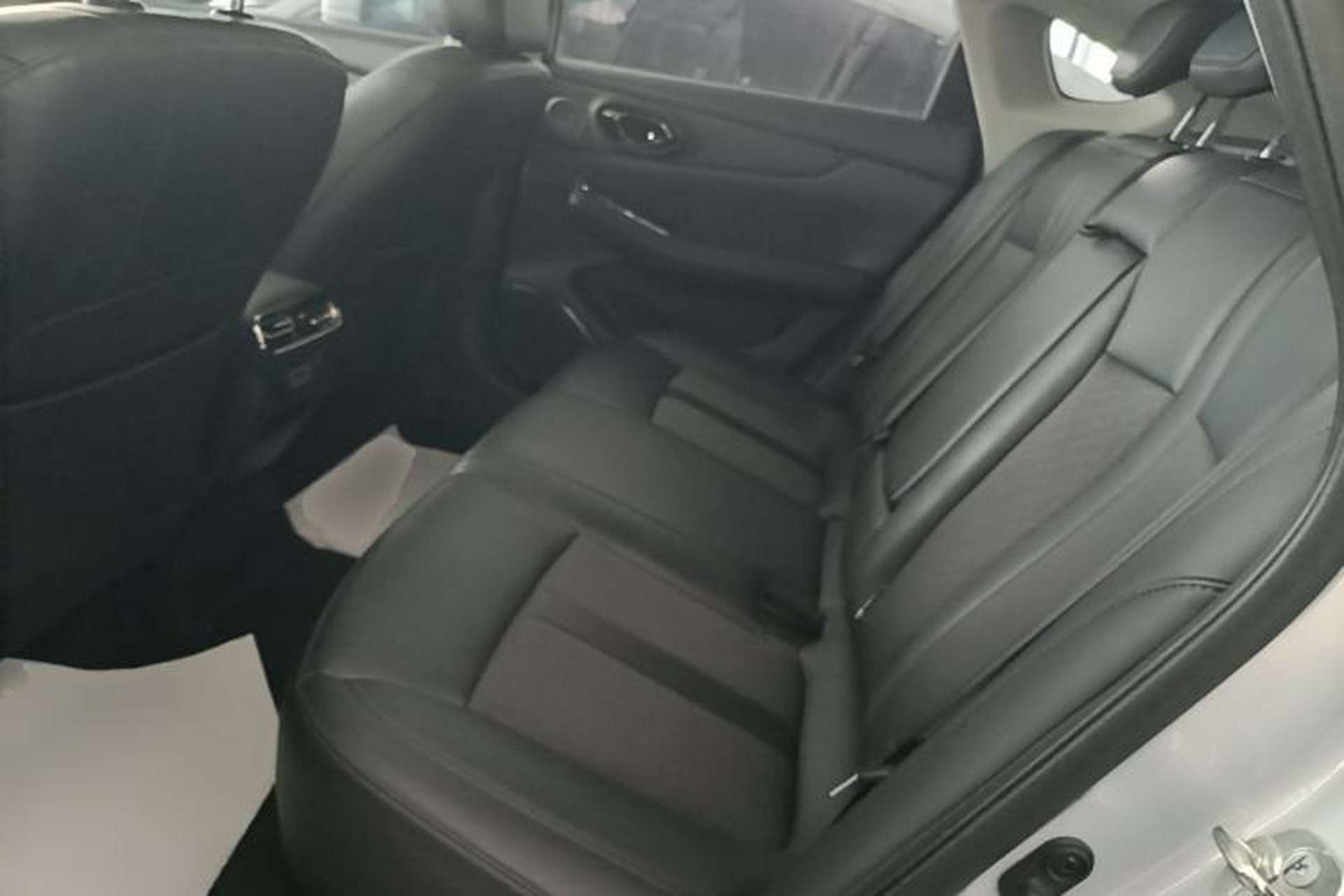 Used AION S MAX 2024 70 Star Edition Left Rear Seat