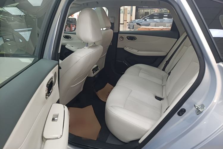 Used AION S MAX 2024 80 Star Edition Ternary Lithium Left Rear Seat
