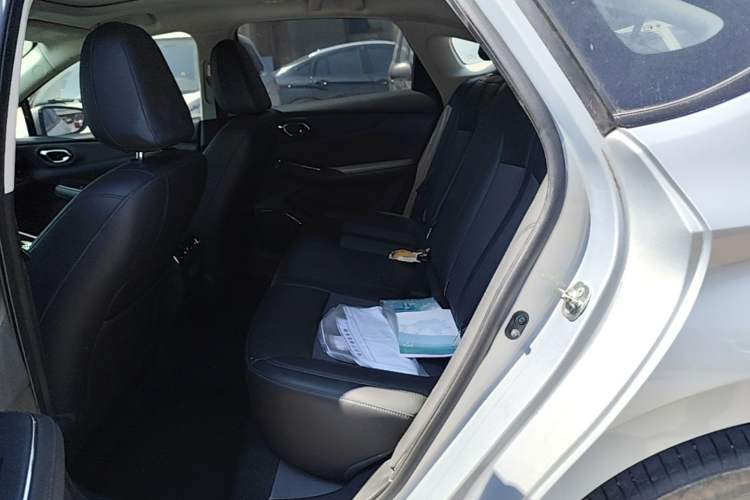 Used AION S MAX 2024 70 Star Edition 54.6 kWh Left Rear Seat