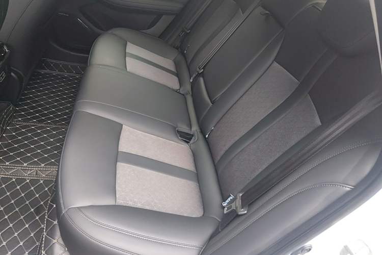 Used AION S MAX 2024 70 Star Edition Left Rear Seat