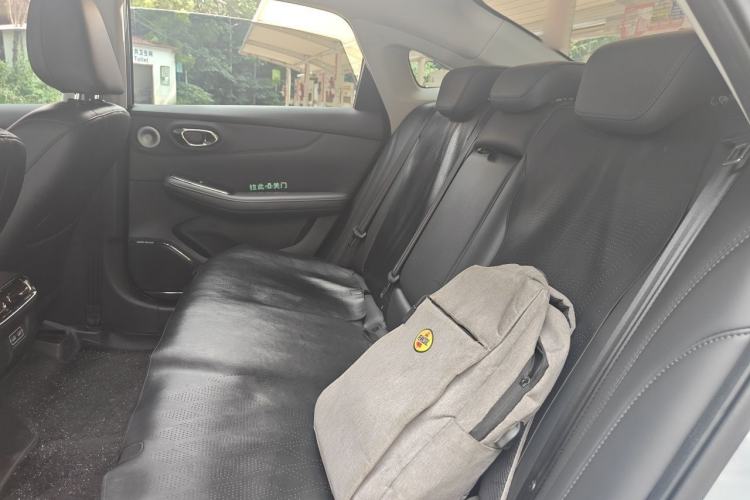 Used AION S MAX 2024 80 Star Edition Ternary Lithium Left Rear Seat