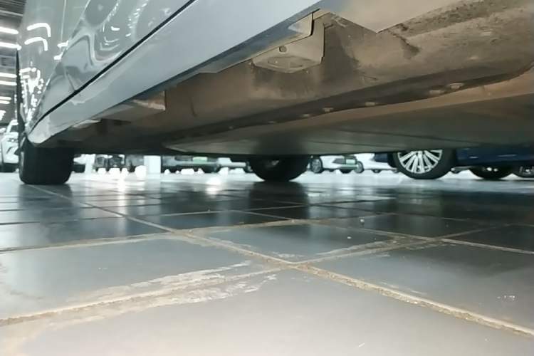 Used AION S MAX 2024 80 Star Edition Ternary Lithium Left Side Sill