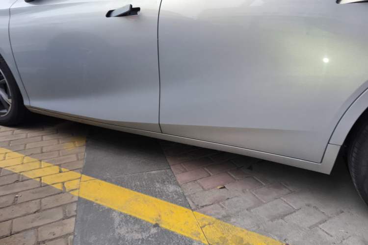 Used AION S MAX 2024 70 Star Edition Left Side Sill