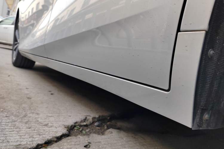 Used AION S MAX 2024 70 Star Edition Left Side Sill