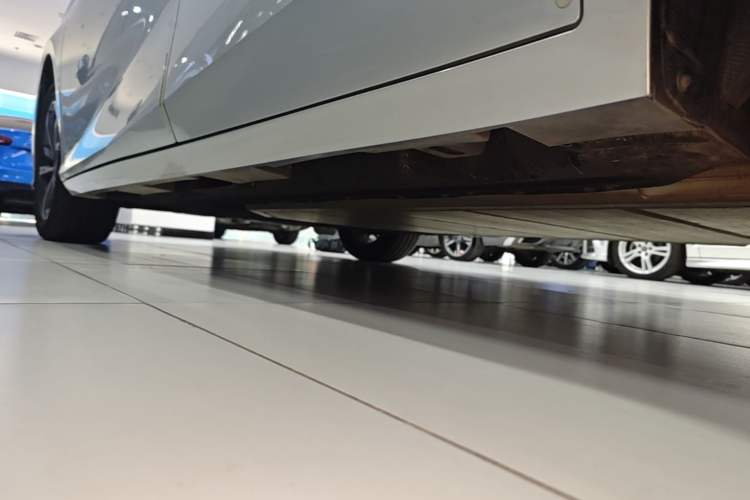 Used AION S MAX 2024 80 Star Edition Ternary Lithium Left Side Sill