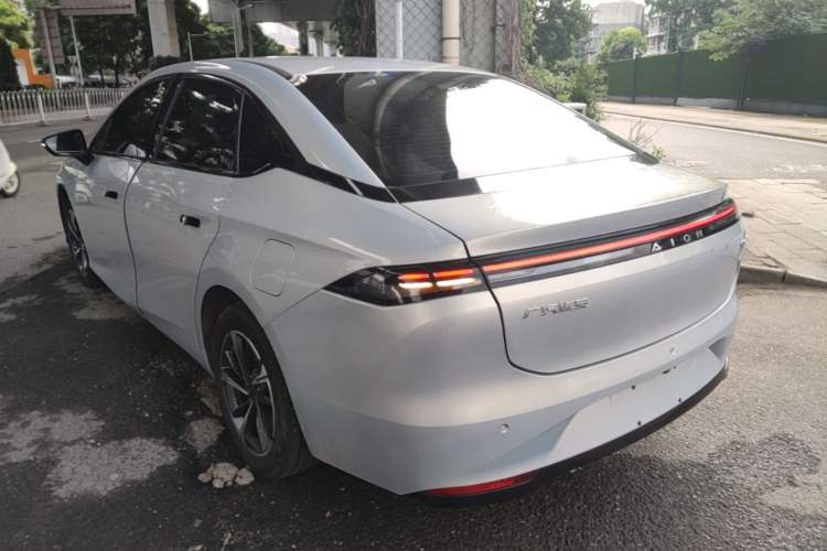 Used AION S MAX 2024 70 Star Edition 54.6 kWh Rear Left 45 Deg