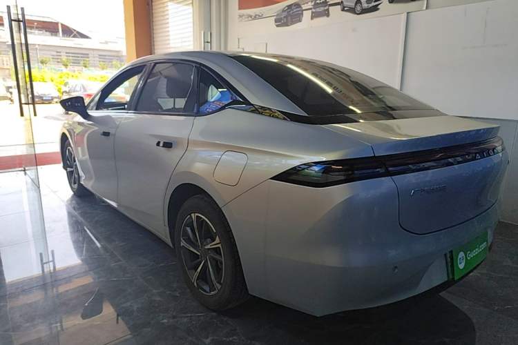 Used AION S MAX 2024 70 Star Edition 54.6 kWh Rear Left 45 Deg
