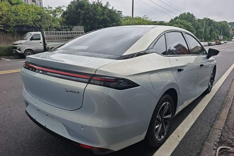 Used AION S MAX 2024 70 Star Edition 54.6 kWh Rear Right 45 Deg