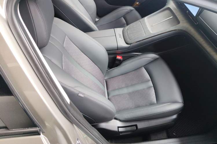 Used AION S MAX 2024 70 Star Edition Right Front Seat