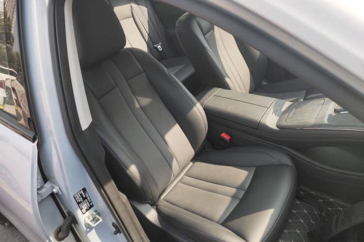 Used AION S MAX 2024 80 Xinghan Edition Ternary Lithium Right Front Seat