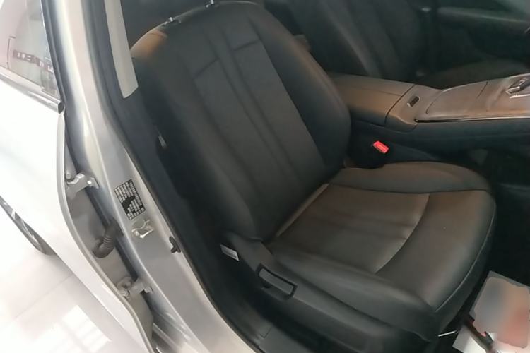 Used AION S MAX 2024 70 Star Edition 54.6 kWh Right Front Seat