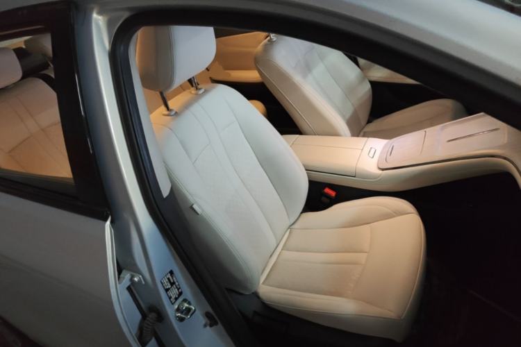 Used AION S MAX 2024 80 Star Edition Ternary Lithium Right Front Seat