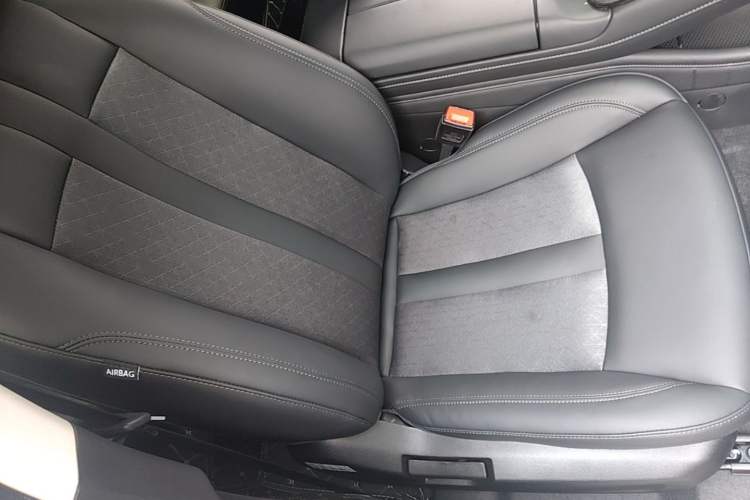 Used AION S MAX 2024 70 Star Edition Right Front Seat