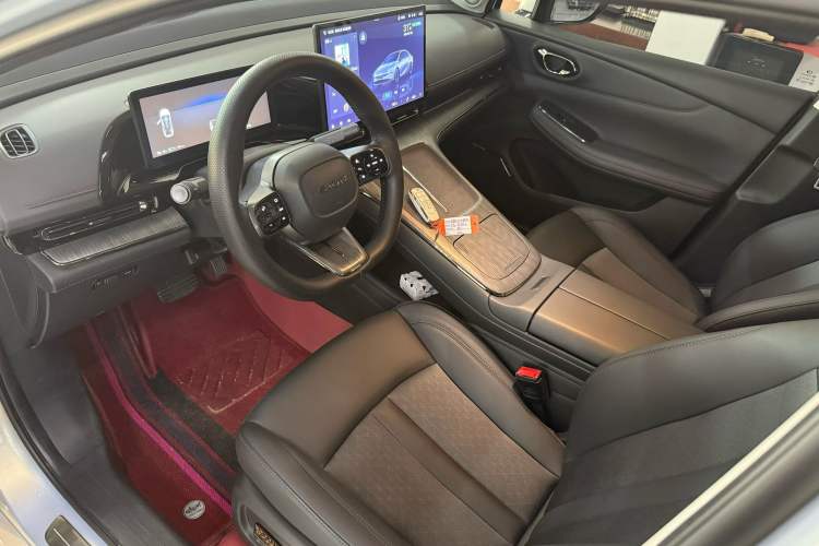 Used AION S MAX 2024 70 Star Edition Right Front Seat
