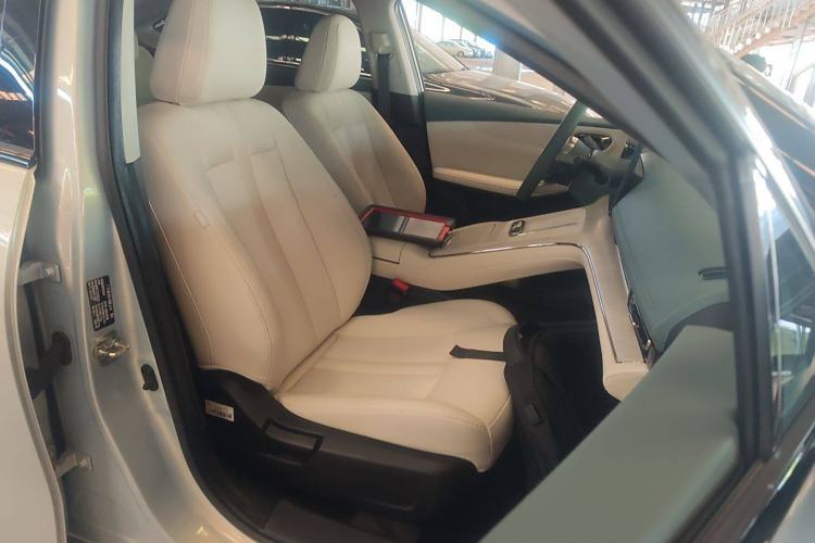Used AION S MAX 2024 70 Star Edition Right Front Seat
