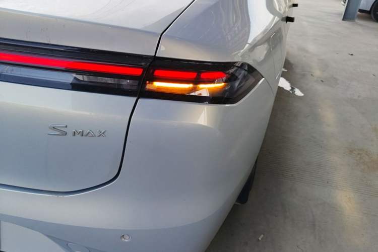 Used AION S MAX 2024 70 Star Edition Right Rear Taillight