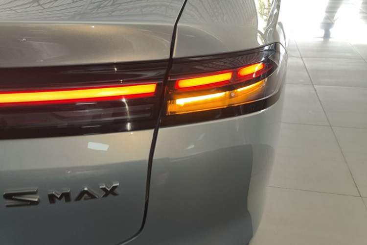 Used AION S MAX 2024 70 Star Edition Right Rear Taillight