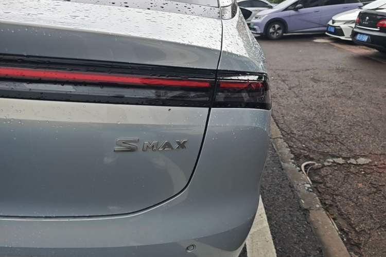 Used AION S MAX 2024 70 Star Edition 54.6 kWh Right Rear Taillight