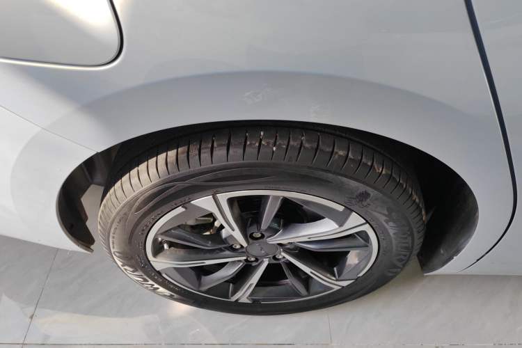 Used AION S MAX 2024 70 Star Edition Right Rear Wheel Hub