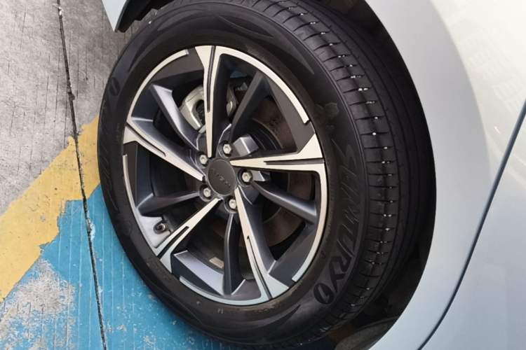 Used AION S MAX 2024 80 Star Edition Ternary Lithium Right Rear Wheel Hub