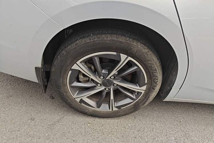 Used AION S MAX 2024 70 Star Edition Right Rear Wheel Hub