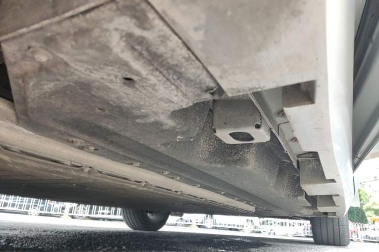 Used AION S MAX 2024 70 Star Edition 54.6 kWh Right Side Sill