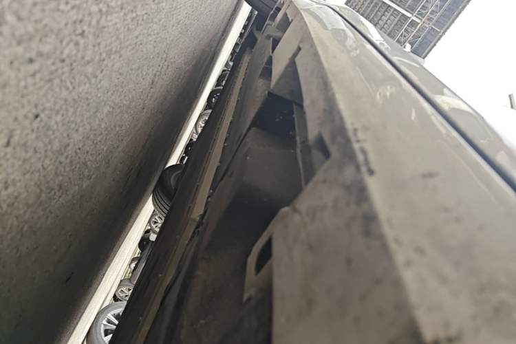 Used AION S MAX 2024 70 Star Edition Right Side Sill