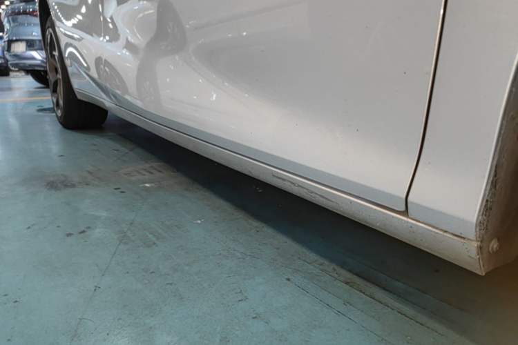 Used AION S MAX 2024 80 Star Edition Ternary Lithium Right Side Sill