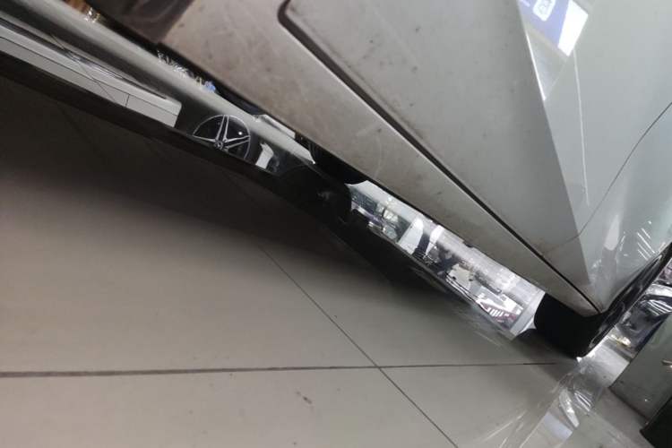 Used AION S MAX 2024 80 Star Edition Ternary Lithium Right Side Sill