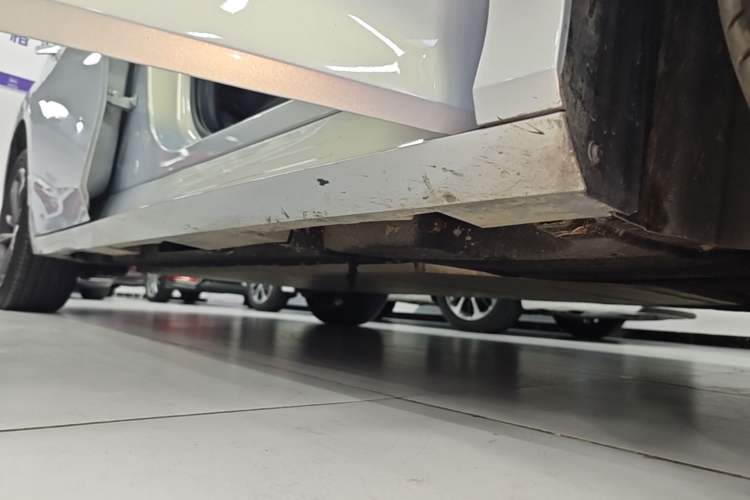 Used AION S MAX 2024 80 Star Edition Ternary Lithium Right Side Sill