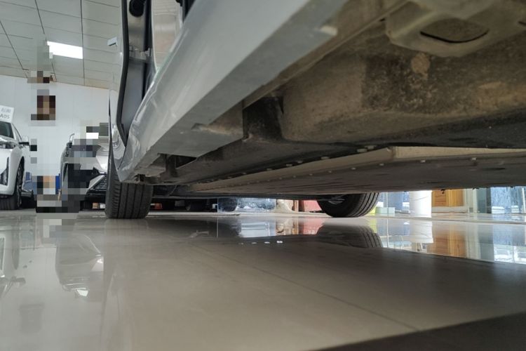 Used AION S MAX 2024 70 Star Edition Right Side Sill