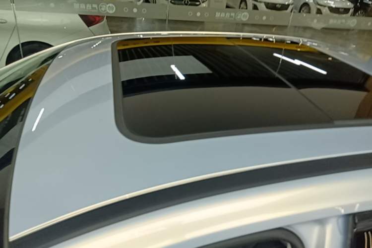 Used AION S MAX 2024 70 Star Edition Roof
