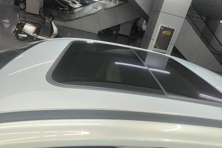 Used AION S MAX 2024 70 Star Edition Roof