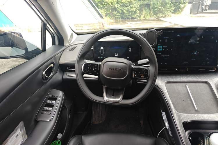 Used AION S MAX 2024 80 Star Edition Ternary Lithium Steering Wheel