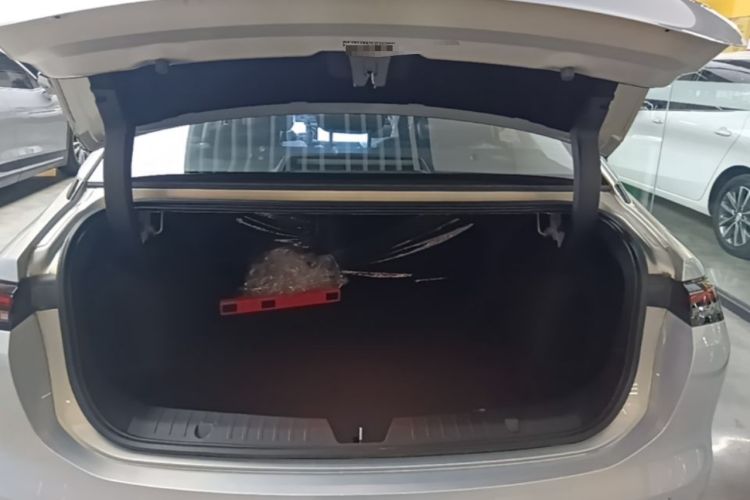 Used AION S MAX 2024 70 Star Edition Trunk