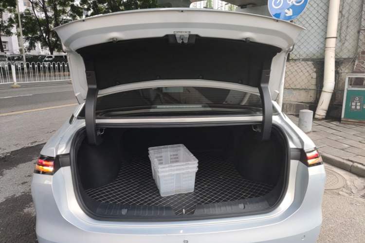 Used AION S MAX 2024 70 Star Edition 54.6 kWh Trunk