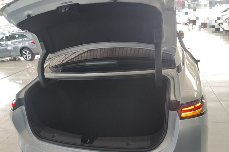 Used AION S MAX 2024 70 Star Edition Trunk