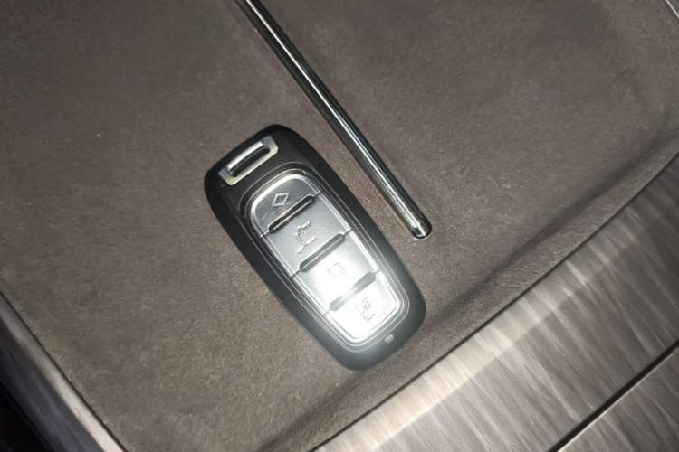 Used AION S MAX 2024 70 Star Edition 54.6 kWh Vehicle Key